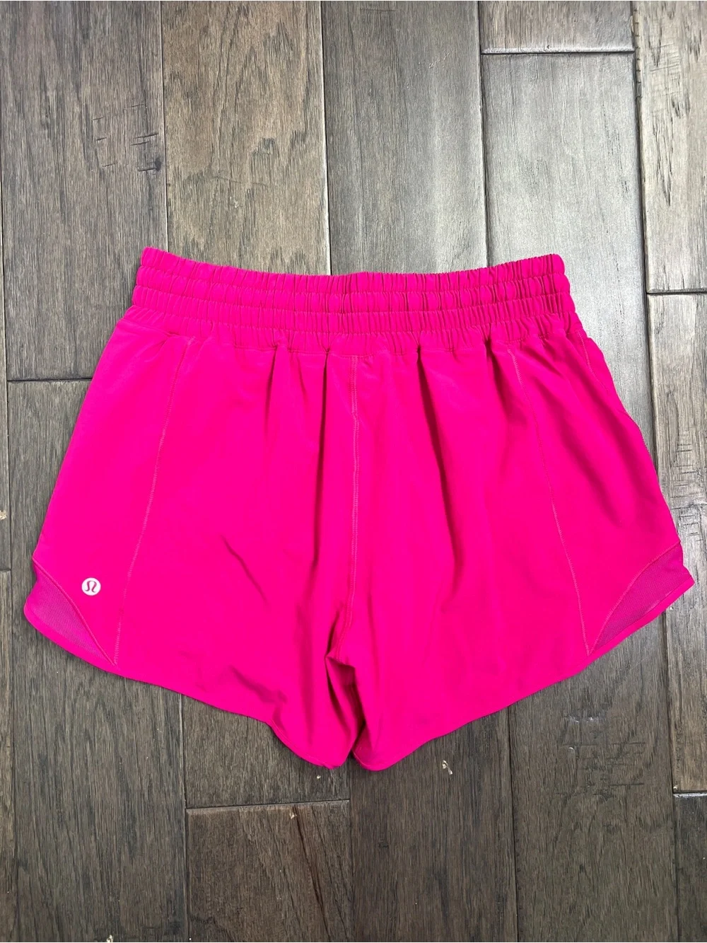 NEW Lululemon Hotty Hot High-Rise Lined Short 4